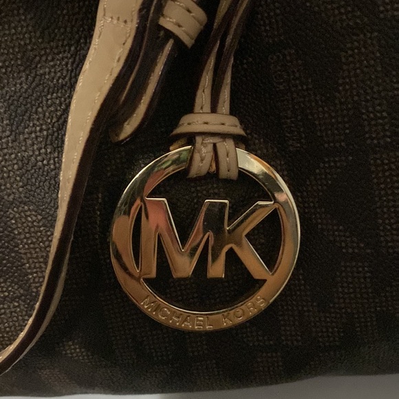 brown and tan michael kors bag - Picture 2 of 8